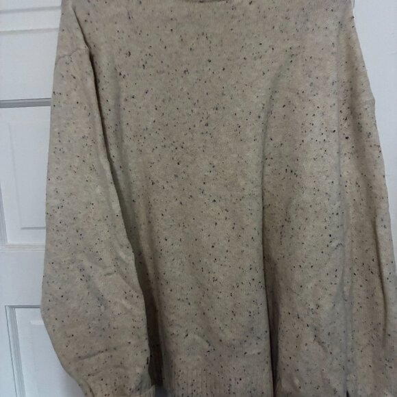 Grey Sweater - Picture 2 of 2